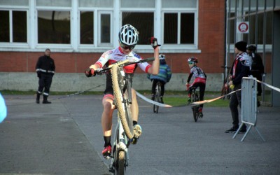 Cyclo cross VTT BTWIN Village à Lille ( Minimes – Cadets et Féminines )