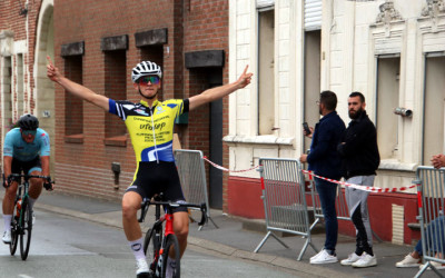 1er Grand Prix Robert Mintkewicz à Haspres ( 1ère catégorie – Fem )