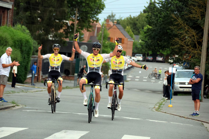 1er Grand Prix cycliste FFC de Cysoing ( Open 2 3 )