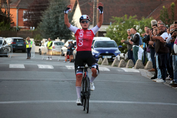 1er Critérium professionnel Féminin à Gondecourt «  O’Tour des Dames »