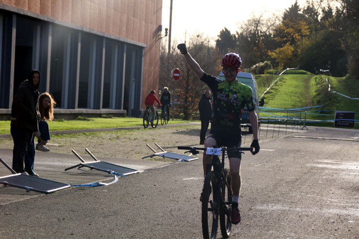 Course ouverte pour tous  BTWIN Village