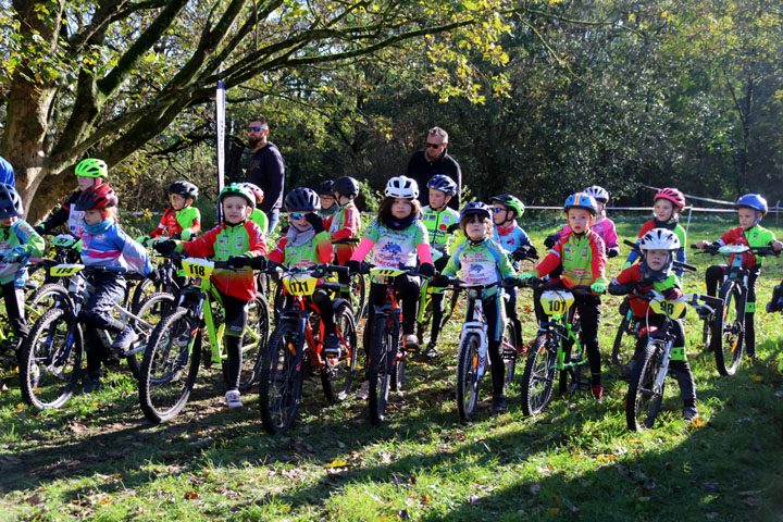 Présentation du Cyclo cross VTT d’Hénin Beaumont ( site des Pommiers )