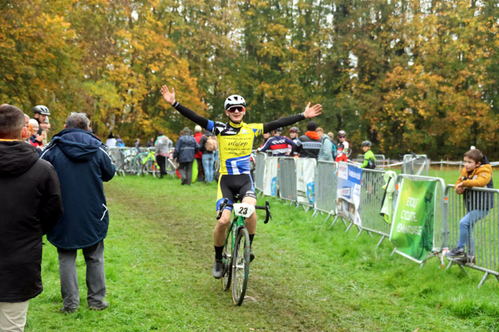 Cyclo cross VTT UFOLEP Hénin Beaumont ( site des Pommiers )