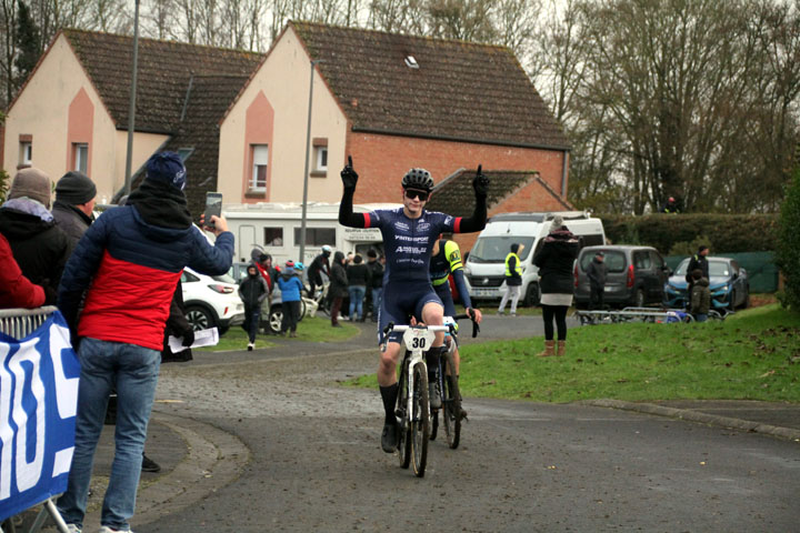 Cyclo cross VTT UFOLEP  d’Avesnes les Aubert ( 1ère, 2ème et 3ème catégorie )