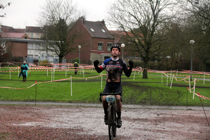 Cyclo cross UFOLEP de Beuvry ( 1ère, 2ème et 3ème cat )