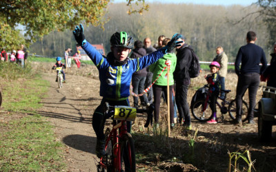 Cyclo cross VTT UFOLEP de Flines lez Mortagne ( Ecoles de cyclisme )